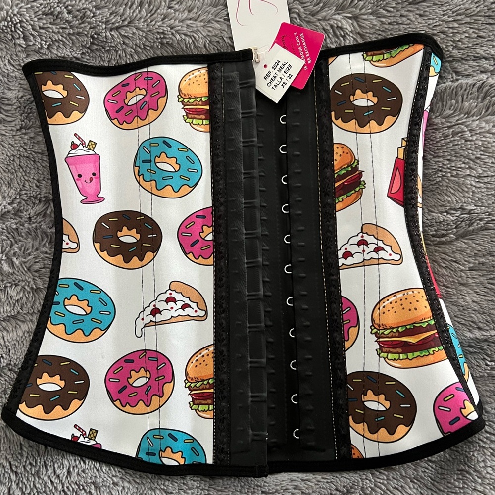 Squeez Me Skinny Waist Trainer Long Torso XS